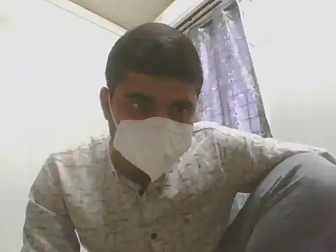 Ishan003 online show from 02-17-25, 12:48