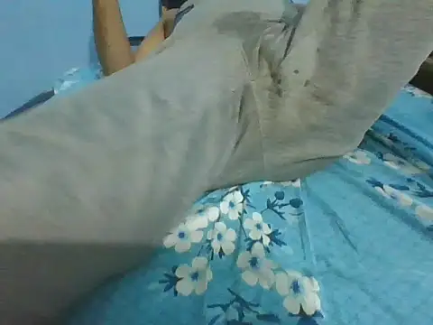 Ishan003 online show from 09-18-25, 01:57