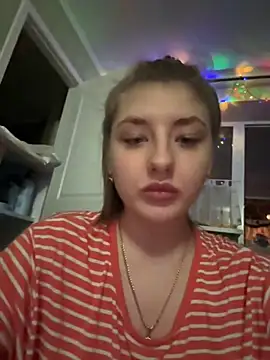 sexyy girl  online show from 12-30-24, 06:16