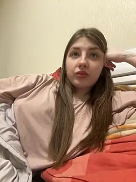 sexyy girl  online show from 11-05-25, 02:28