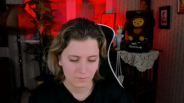 LolaAsmus online show from 12-21-24, 09:01