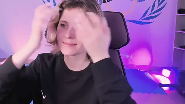 LolaAsmus online show from 12-24-24, 08:11