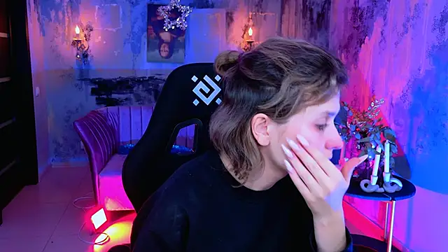 LolaAsmus online show from 12-31-24, 07:10