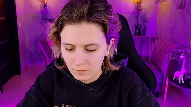 LolaAsmus online show from 01-03-25, 02:19