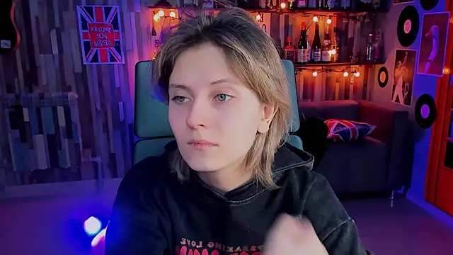 LolaAsmus online show from 01-07-25, 06:05