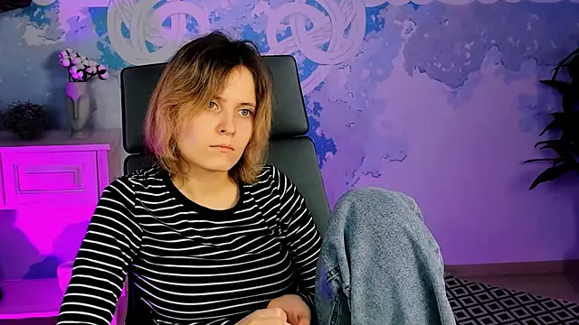 LolaAsmus online show from 01-31-25, 11:13