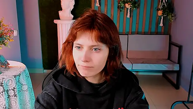 LolaAsmus online show from 03-18-25, 07:30