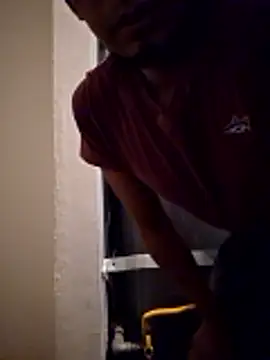 Snapshot of Jovende28 chatting on 11-17-25, 11:38 Jovende28 online show from 11-17-25, 11:38