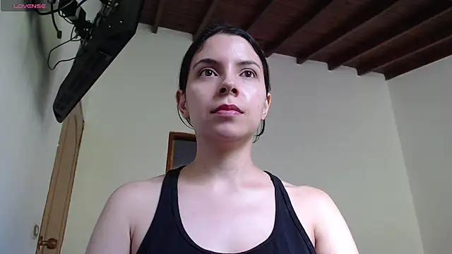 Otilia Sigrid online show from 02-18-25, 04:16