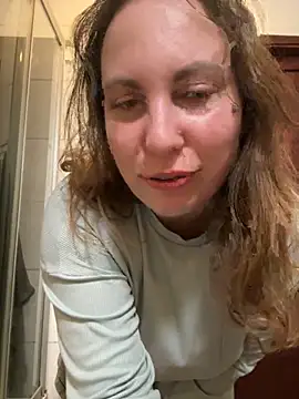 Snapshot of Yanacool007 chatting on 12-02-25, 08:37 Yanacool007 online show from 12-02-25, 08:37