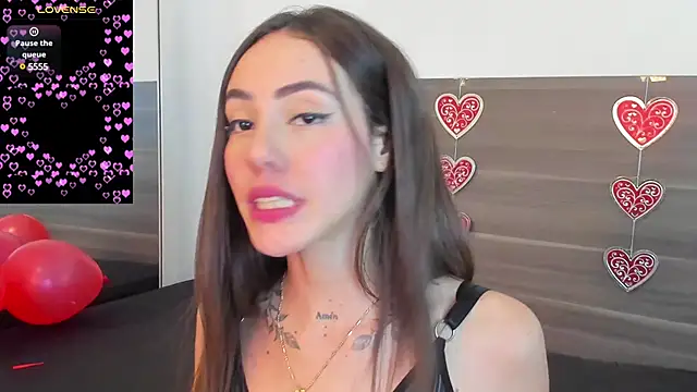 Vennus gir online show from 02-14-25, 04:37