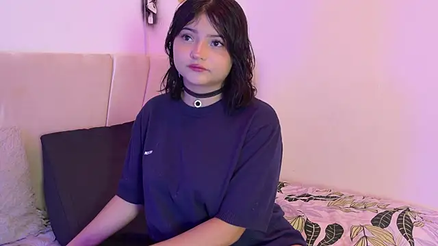 mikoto urab online show from 11-11-25, 07:36