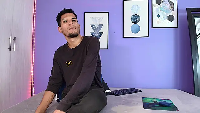 miaa lux online show from 02-14-25, 07:02