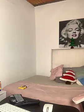 Snapshot of playsecrets chatting on 01-06-25, 04:13 playsecrets online show from 01-06-25, 04:13