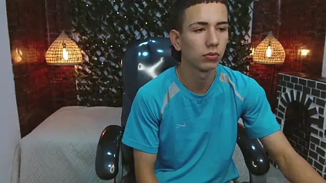 JackSwan18 online show from 12-04-24, 07:12