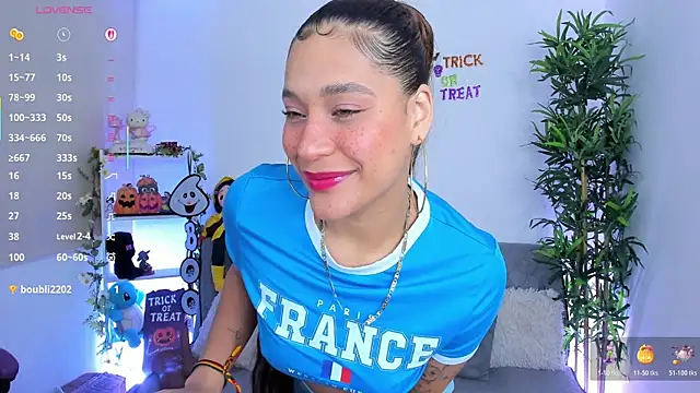 Snapshot of natty_romanof_18 chatting on 11-05-25, 11:54 natty romanof 18 online show from 11-05-25, 11:54