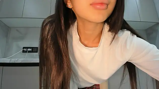 Mia Meow  online show from 11-24-25, 02:22