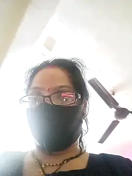 Snapshot of heenage chatting on 02-12-25, 03:29 heenage online show from 02-12-25, 03:29