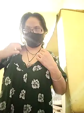 Snapshot of heenage chatting on 03-02-25, 02:21 heenage online show from 03-02-25, 02:21