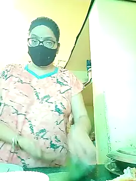 heenage online show from 01-12-26, 07:57