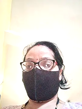 heenage online show from 04-05-26, 03:47