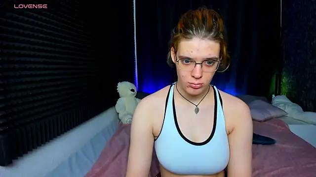 KIKI Krash online show from 01-20-25, 10:40