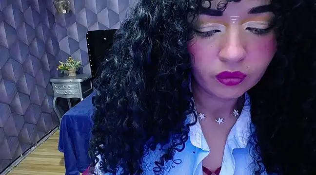 Snapshot of Sofiacowperx chatting on 01-13-25, 05:12 Sofiacowperx online show from 01-13-25, 05:12