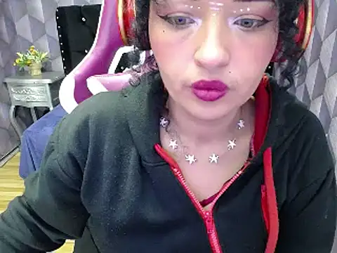 Snapshot of Sofiacowperx chatting on 01-16-25, 07:41 Sofiacowperx online show from 01-16-25, 07:41