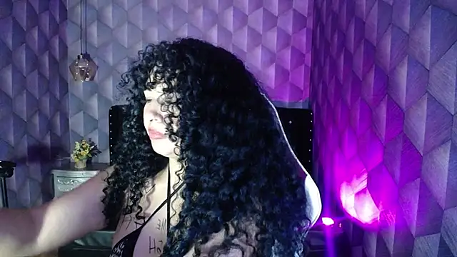 Snapshot of Sofiacowperx chatting on 02-24-25, 04:58 Sofiacowperx online show from 02-24-25, 04:58