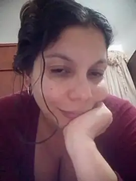 Snapshot of Carliina_Soussa chatting on 05-17-26, 12:30 Carliina Soussa online show from 05-17-26, 12:30