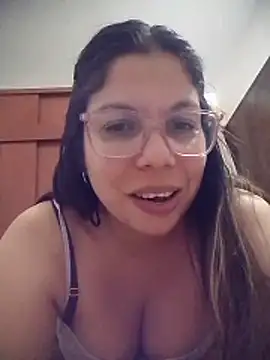Snapshot of Carliina_Soussa chatting on 05-24-26, 12:26 Carliina Soussa online show from 05-24-26, 12:26