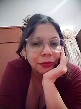 Snapshot of Carliina_Soussa chatting on 06-03-26, 11:10 Carliina Soussa online show from 06-03-26, 11:10