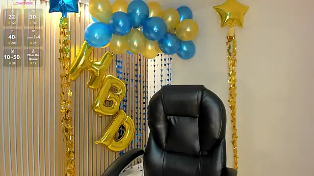 SavannahStorm online show from 04-04-26, 01:19