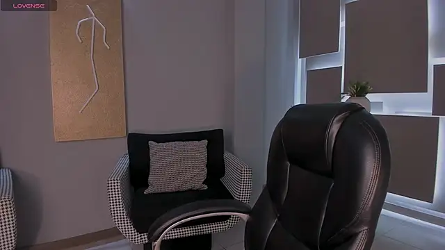 SavannahStorm online show from 04-29-26, 07:31