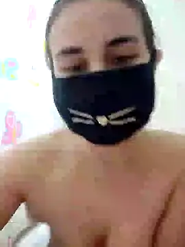 MikaKors online show from 02-10-25, 04:47