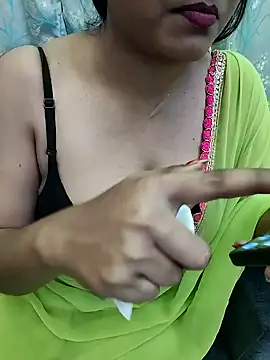 Snapshot of Cute_Kritika chatting on 10-04-25, 04:54 Cute Kritika online show from 10-04-25, 04:54