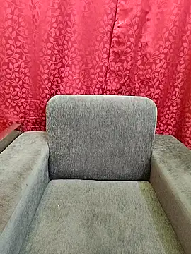 Snapshot of Cute_Kritika chatting on 12-14-25, 04:18 Cute Kritika online show from 12-14-25, 04:18