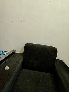 Cute Kritika online show from 02-19-26, 04:08