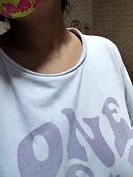 illay love online show from 09-17-25, 04:36