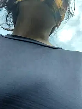 illay love online show from 10-06-25, 03:37