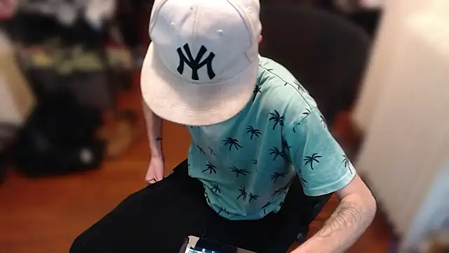 MrKingDick607 online show from 01-09-26, 07:37