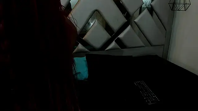 Snapshot of Nahomi-Hill chatting on 09-08-25, 09:58 Nahomi-Hill online show from 09-08-25, 09:58