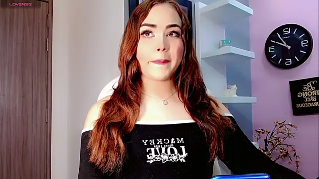 Snapshot of Sophia-Isabella chatting on 01-14-25, 07:53 Sophia-Isabella online show from 01-14-25, 07:53