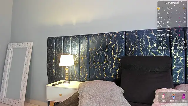 Sophia Lemos online show from 09-23-25, 01:36