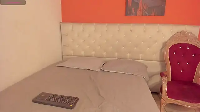 tachala  online show from 10-15-25, 02:55