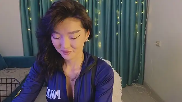 AudreyMell online show from 01-10-25, 03:37