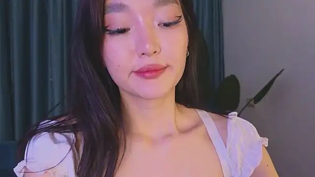 AudreyMell online show from 02-26-25, 05:50