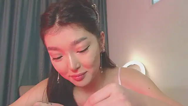 AudreyMell online show from 02-06-26, 01:36