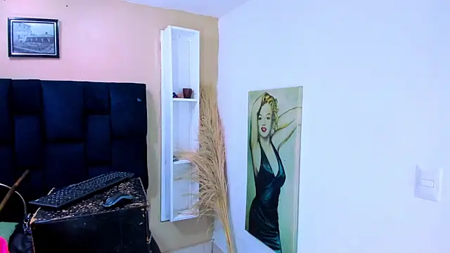 AlissonSpears online show from 01-14-26, 04:07