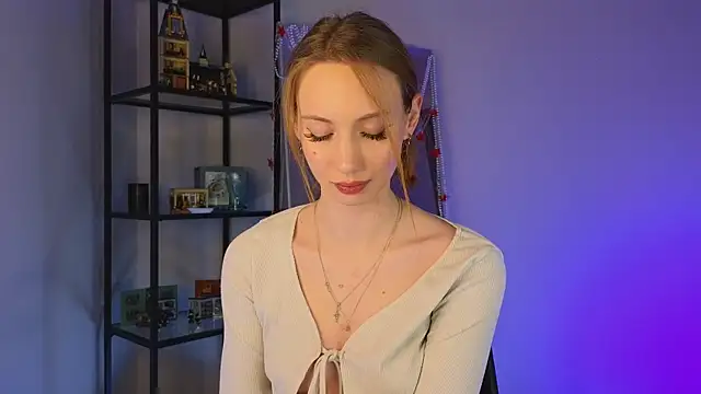 Snapshot of elfinvibes chatting on 01-27-25, 09:23 elfinvibes online show from 01-27-25, 09:23